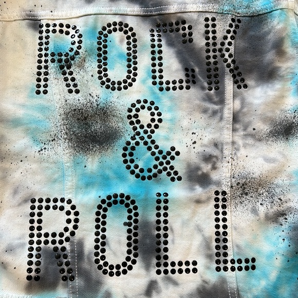 Hand Dyed HIDDEN Tie Dye Jean Jacket - Picture 6 of 7